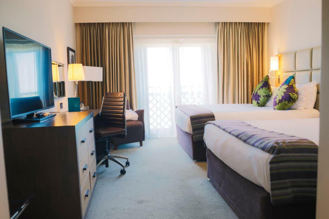 Five Lakes Resort Colchester Esterno foto